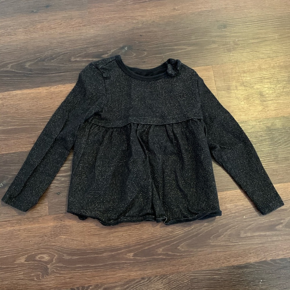 Girls black shirt
